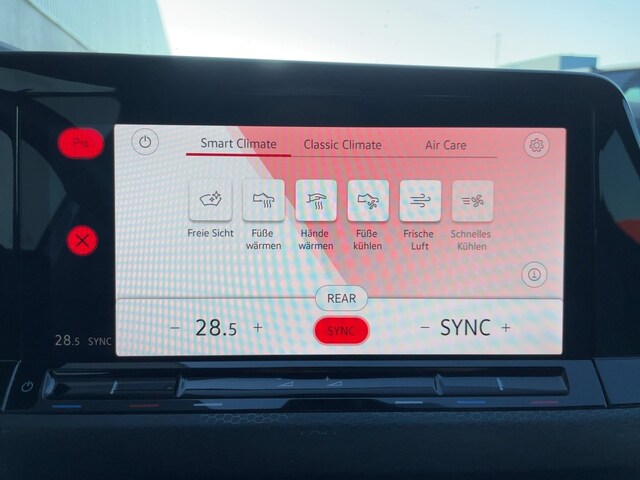 Volkswagen Golf 2.0 TSI DSG Golf VIII