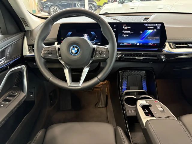 BMW iX1 xDrive30