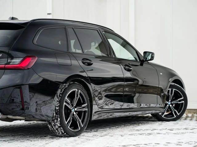 BMW 320 320d M-Sport Touring