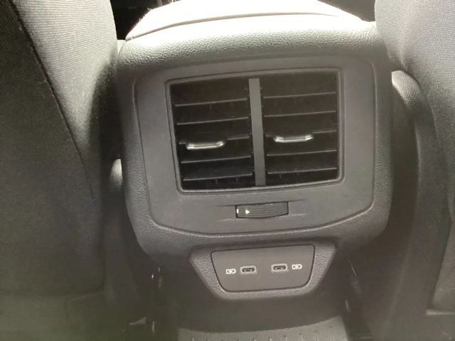 Volkswagen T-Roc DSG IQ.Drive R-Line