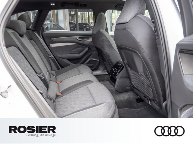 Audi A6 Avant Quattro S-Tronic