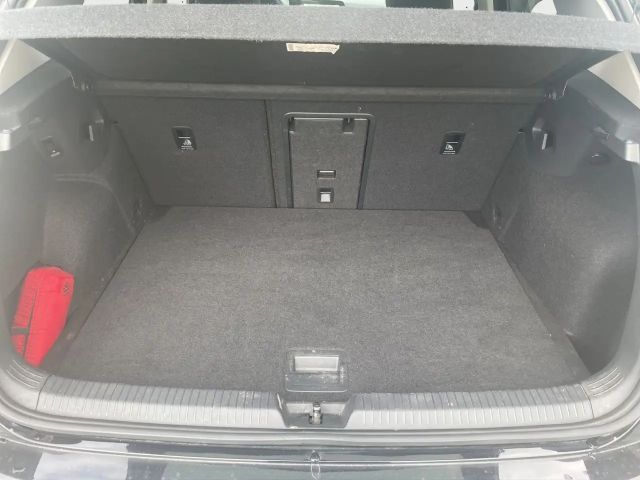 Volkswagen Golf 2.0 TDI DSG Golf VIII IQ.Drive