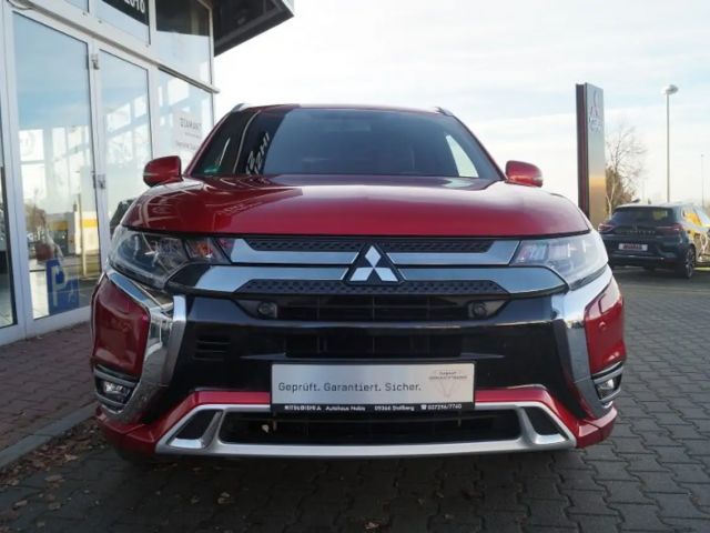 Mitsubishi Outlander 4WD MIVEC PHEV