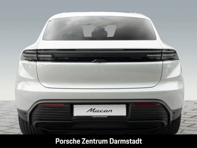 Porsche Macan 4