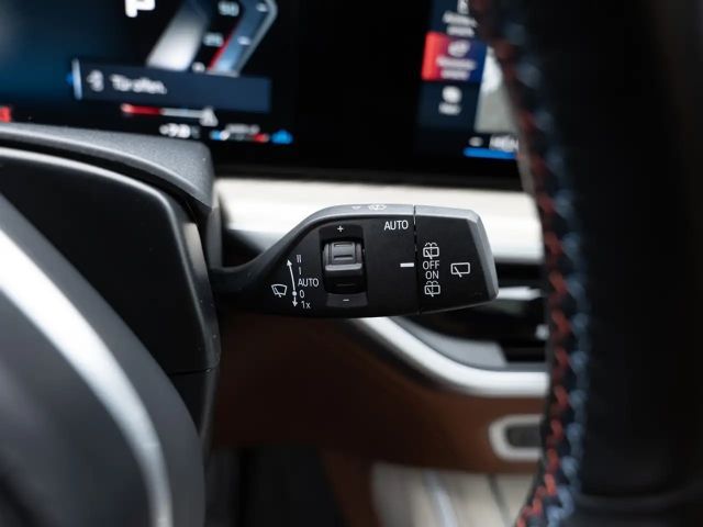 BMW X7 60i FACEL. PANO HUD 360° LED STANDHZ B&W