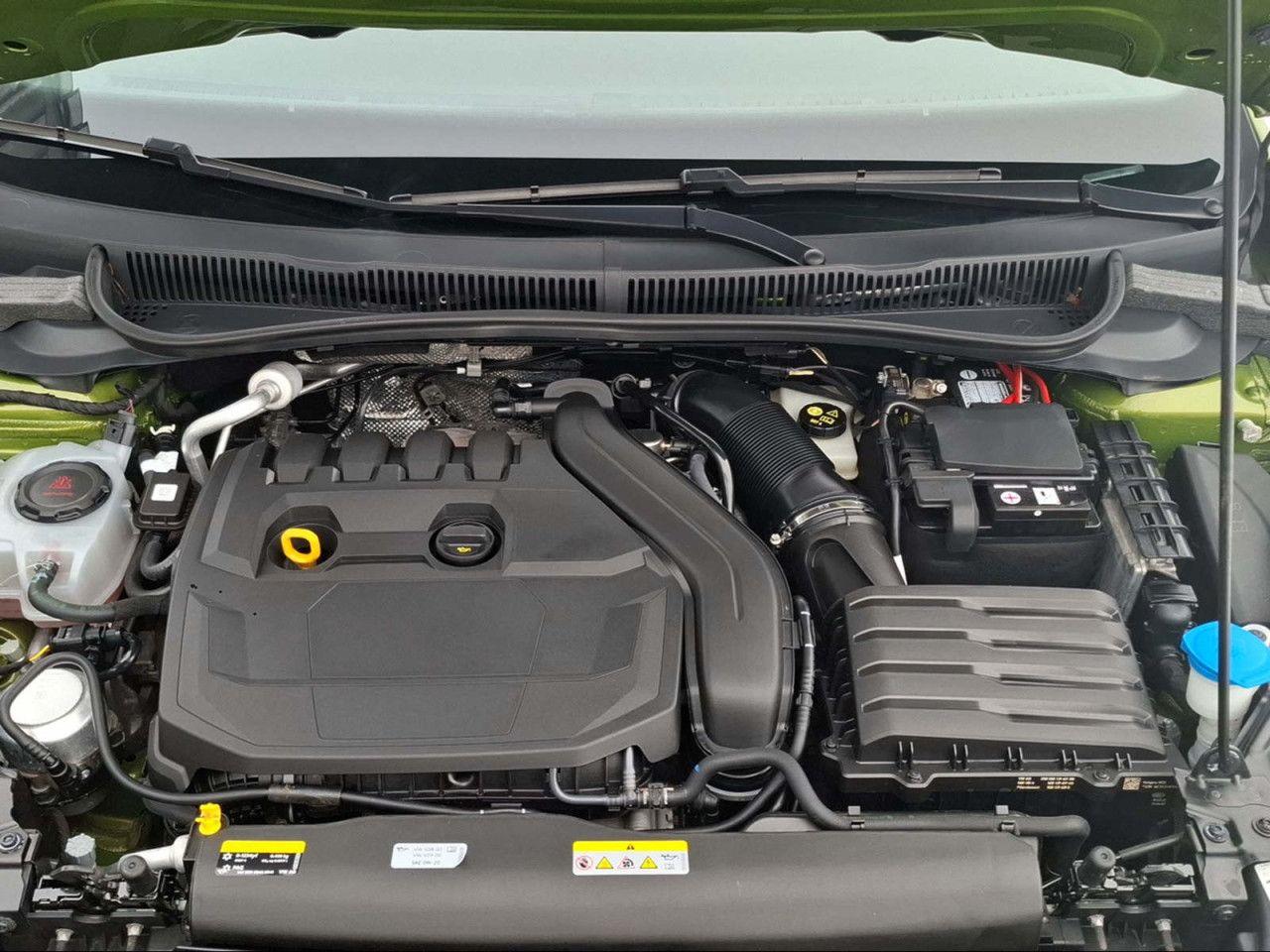 Volkswagen Taigo 1.5 TSI DSG Style