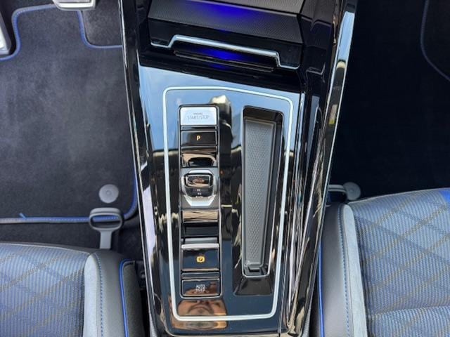 Volkswagen Golf 2.0 TSI 4Motion