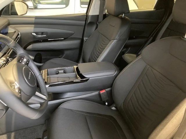 Hyundai Tucson 2WD Hybrid Trend