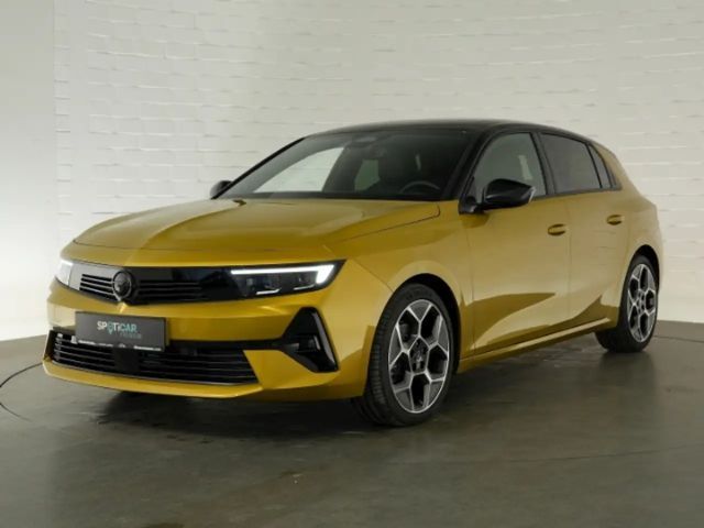 Opel Astra Ultimate