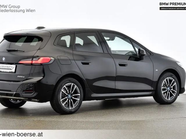 BMW 225 Active Tourer xDrive