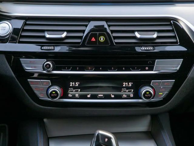 BMW 530 530e M-Sport Touring