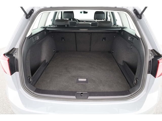 Volkswagen Passat 1.5 TSI Business Variant