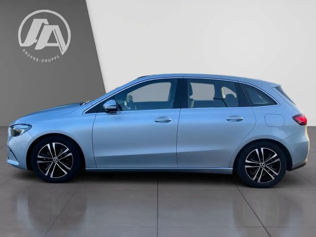 Mercedes-Benz B 180 Progressive Sedan