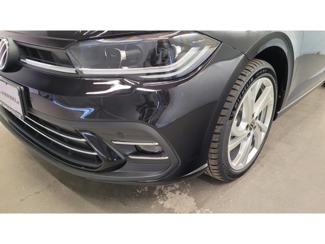 Volkswagen Polo 1. 0 TSI KLIMA, NAVI, MATRIX-LED