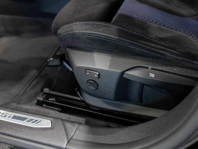 BMW 135 135i Sedan xDrive