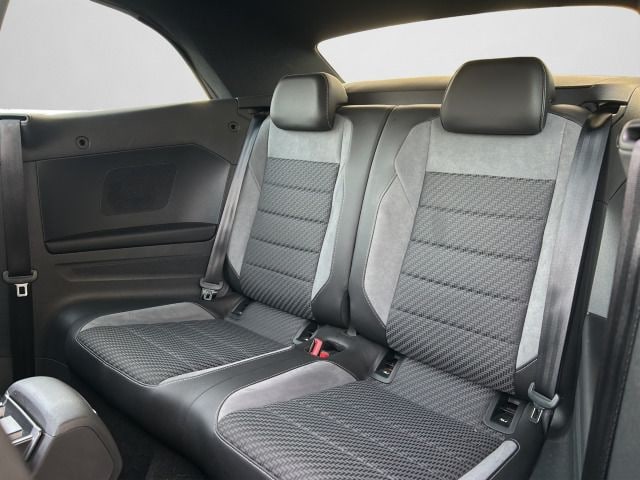 Volkswagen T-Roc 1.5 TSI Cabriolet Plus R-Line