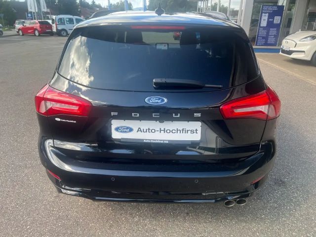 Ford Focus ST Line Wagon