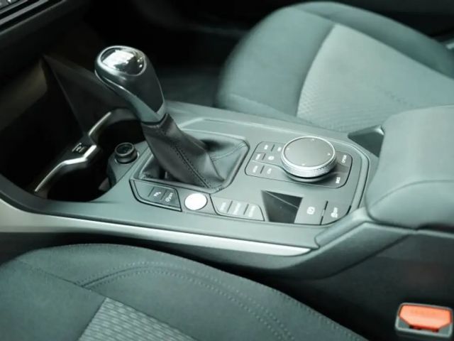 BMW 116 116i 5-deurs Sedan