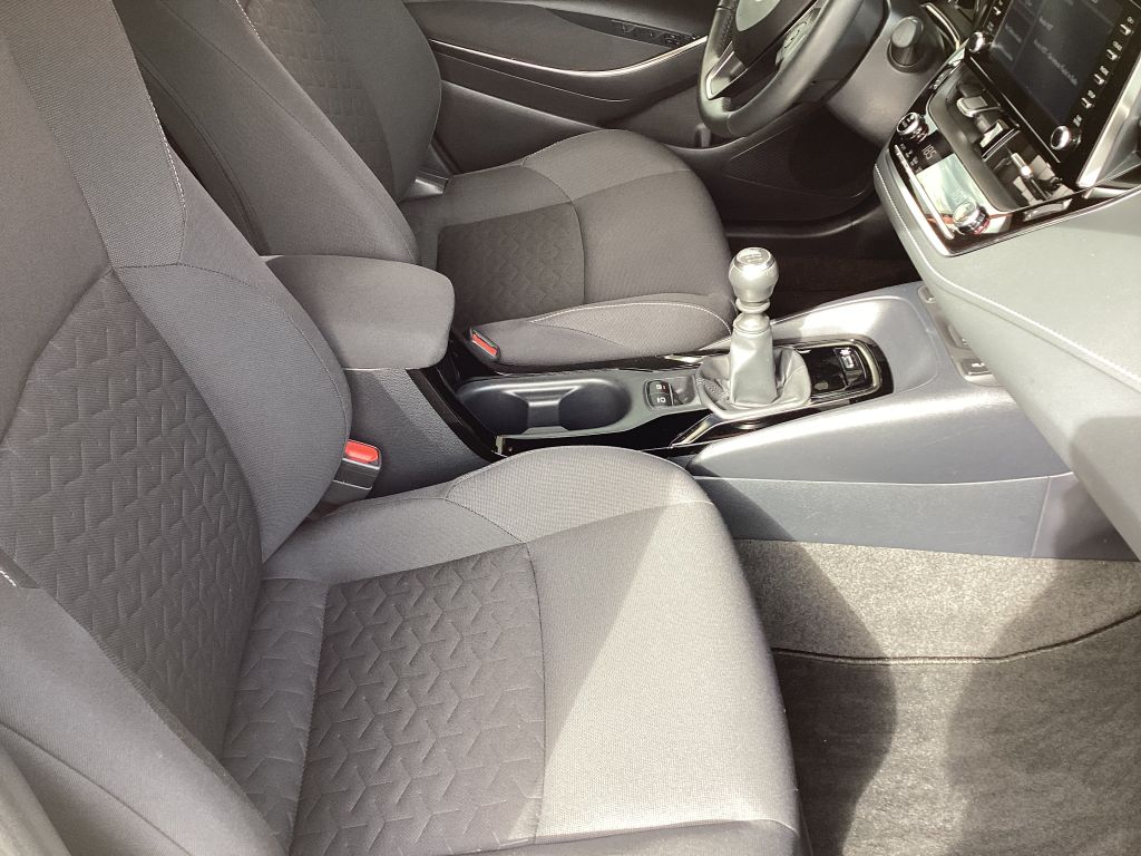 Toyota Corolla 5-deurs Technik