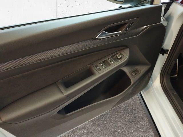 Volkswagen Golf DSG Sport Variant