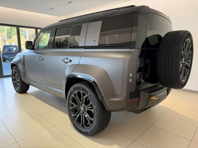 Land Rover Defender 110