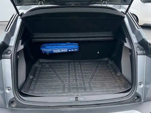 Peugeot E-2008 Allure Pack