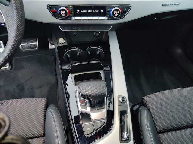 Audi A4 45 TFSI Avant Quattro S-Line S-Tronic