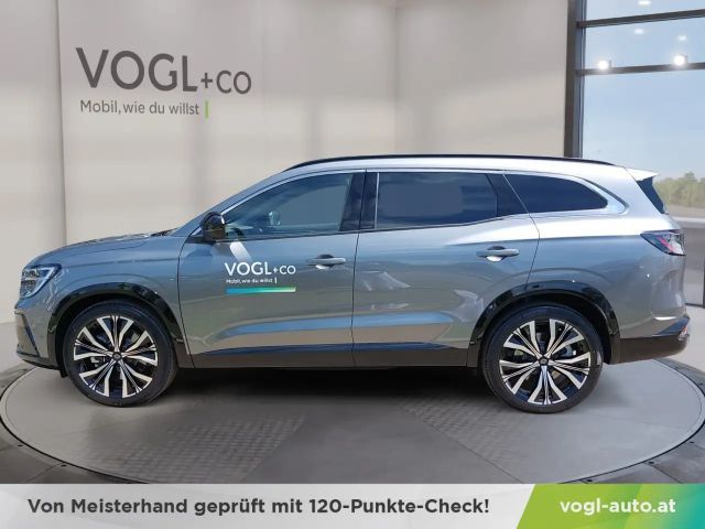 Renault Espace E-Tech Iconic