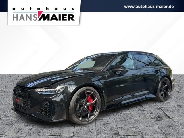 Audi RS6 Avant Performance Quattro