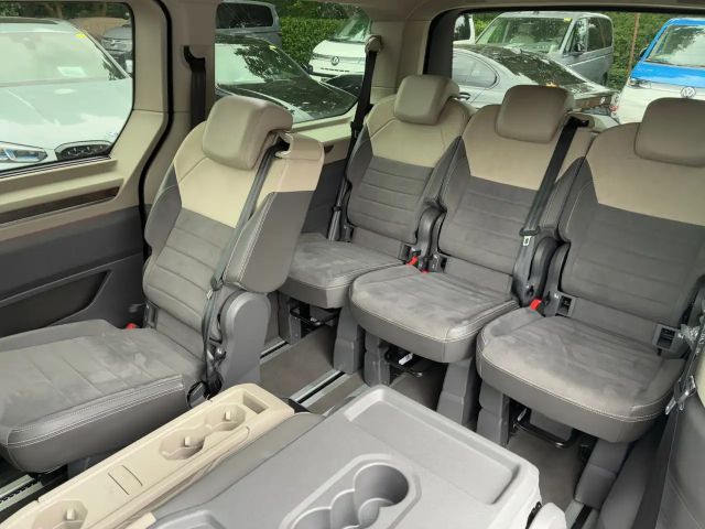 Volkswagen Multivan Lang Style T7