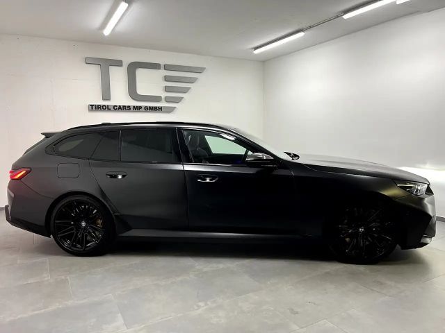 BMW M5 Touring, Ultimate Paket, AHK, Frozen, Keramik, ...