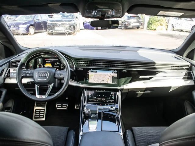 Audi Q8 55 TFSI Hybride Quattro