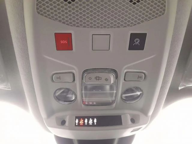 Fiat 600e T3 125-Jahre-Edition 1.2 Navigationsystem