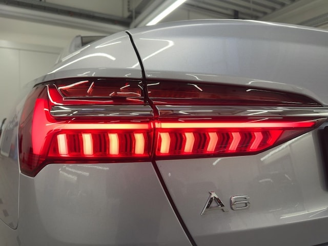 Audi A6 45 TFSI S-Line S-Tronic Sedan
