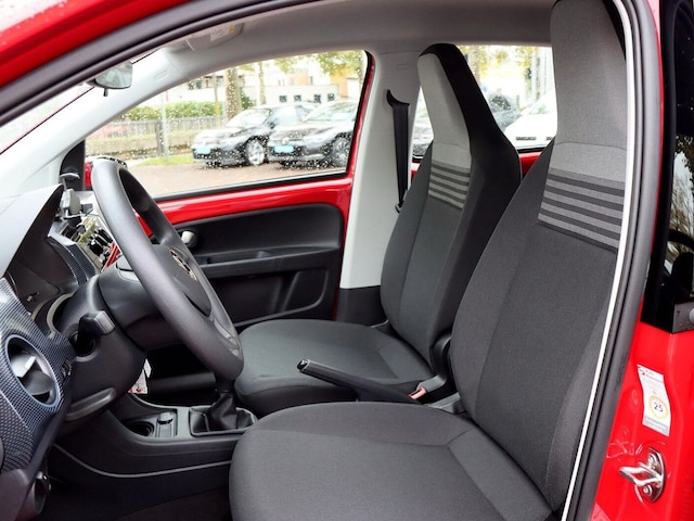 Volkswagen up! Move Move up!