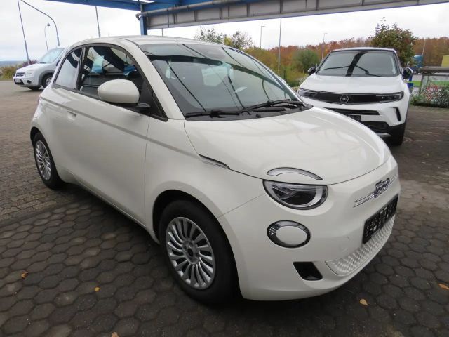 Fiat 500e Basis 42kWh Klimaautomatik DAB Tempomat