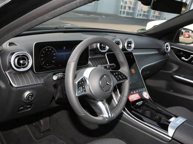 Mercedes-Benz C 200 AVANTGARDE Estate