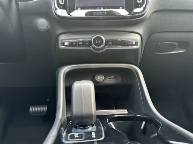 Volvo XC40 Pure Electric Single Motor19''LM Wärmepumpe Standh