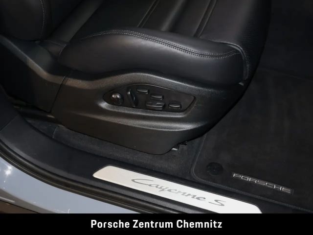 Porsche Cayenne E-Hybrid S