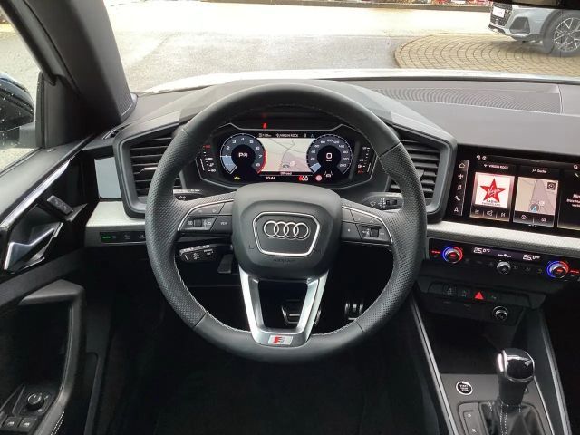 Audi A1 1.0 TFSI Allstreet S-Tronic