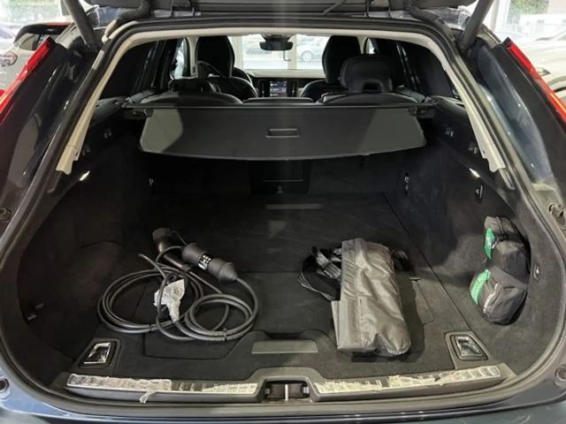 Volvo V90 AWD Dark Recharge T8 Ultra