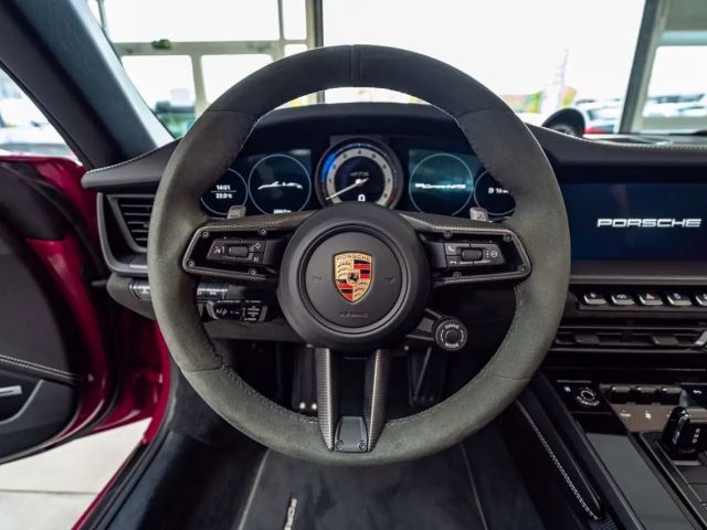 Porsche 992 4 Cabrio GTS