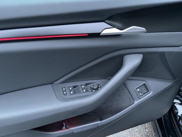 Skoda Superb Combi Sportline iV