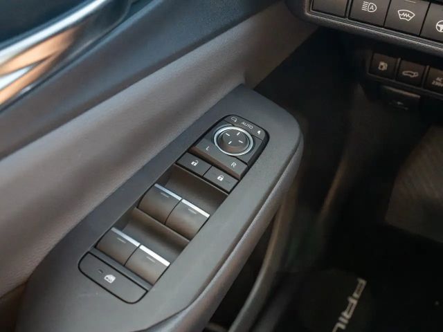 Toyota Prius Executive Plug-in