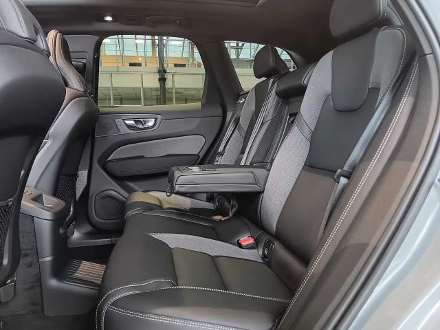 Volvo XC60 AWD Plus T8