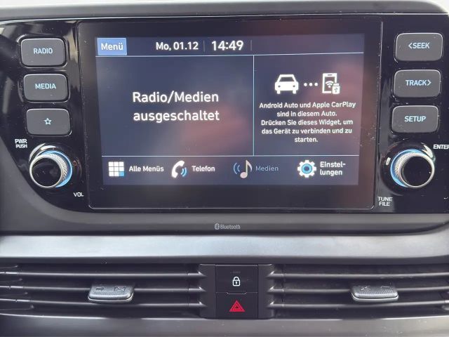 Hyundai i20 *** i-LINE PLUS *** noch ein 4 ZYLINDER MOTOR ***