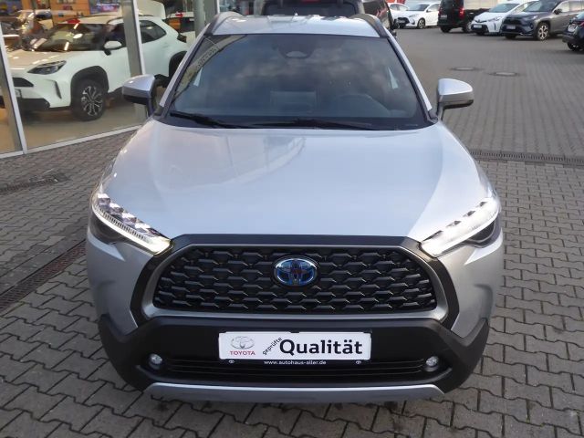 Toyota Corolla Cross Team D