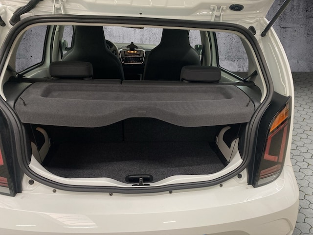 Volkswagen e-up! Move Move up!