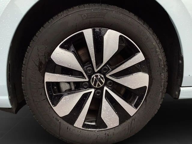 Volkswagen Golf 2.0 TDI DSG Variant