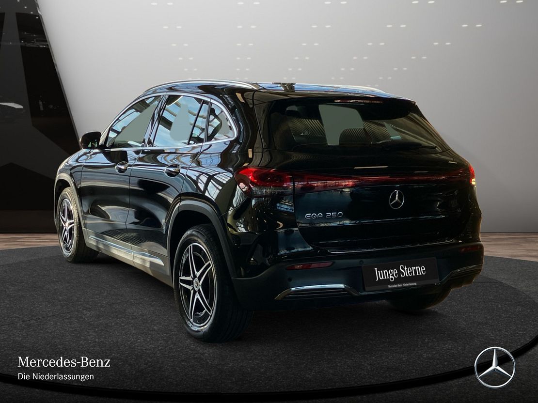 Mercedes-Benz EQA 250